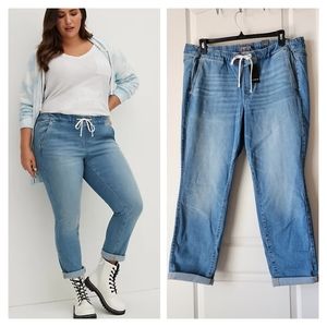 Torrid Pull on Jeans 2